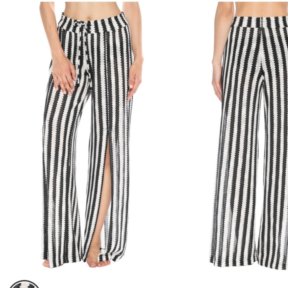 Black and white pants size S